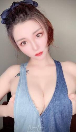 [自购原版打包] (Onlyfans) Nicolove 2021.08.15 [204P/114V 22.4G] + (Pornhub自收集) Nicolove 2021.09.09 [10P+81P/28V 8.73G][百度网盘]