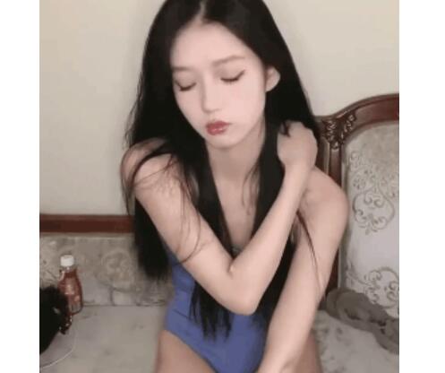 【Stripchat】国产反差性冷淡脸女主播「lucy_1811」