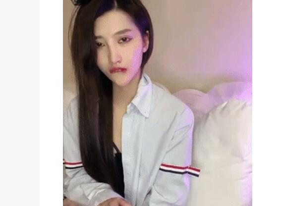 极品美人儿❤️高颜值美女与炮友激情啪啪啪，超骚超主动骑乘摇曳