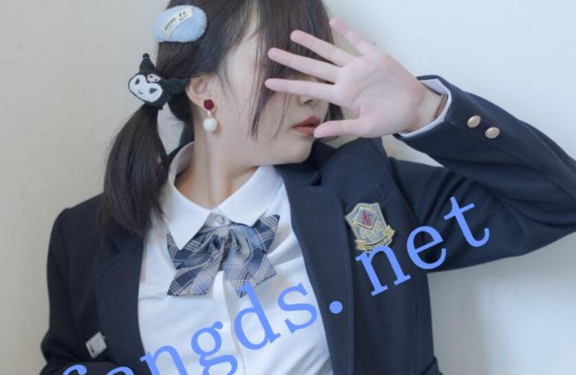 ஐ森萝财团ஐ白嫩萝莉小安 R18定制 JK制服浴缸+视频花絮