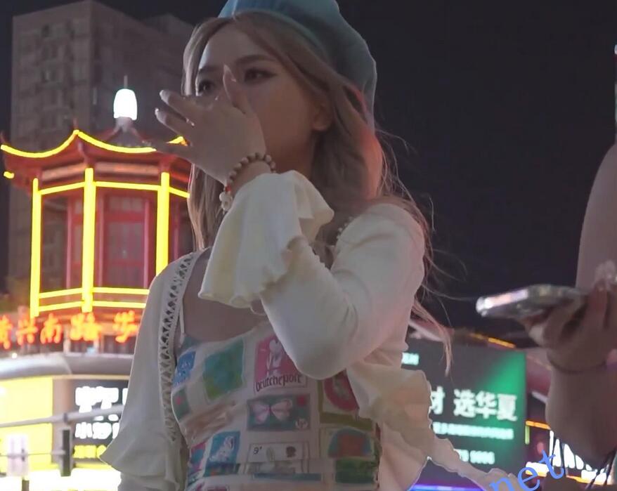 (BC-AA-417)超短吊带裙时尚靓女..纯白内前后角度抄底